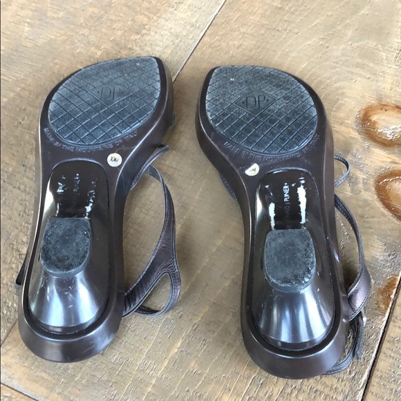 Donald J Pliner Chavas thong sandals - Picture 3 of 5